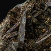 Actinolite on Wollastonite