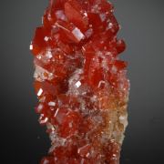 Vanadinite on Barite
