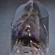 Quartz var Amethyst with movable bubble