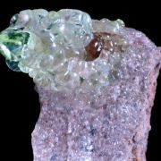 Opal var. hyalite CRAZY FLUORESCENCE