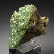 gem GARNET var. ANDRADITE var. DEMANTOID