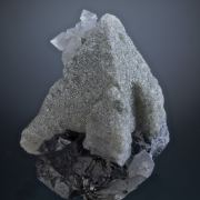 Scheelite with Quartz and Magnetite