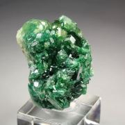 very rare -  GARNET var. GROSSULAR var. CHROMIAN, VESUVIANITE var. CHROMIAN