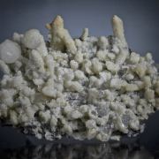 Paravauxite and Wavellite on Quartz