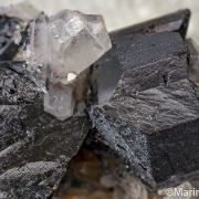 Huebnerite with Quartz