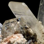 Cerussite TWIN