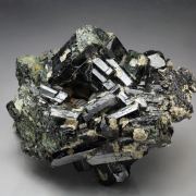 AUGITE, QUARTZ pseudomorph
