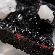Barite on Gaudefroyite