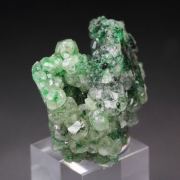 GARNET var. GROSSULAR with GREEN CHROMIAN PHANTOMS, CHROMITE