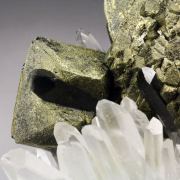 SPHALERITE, epitaxial CHALCOPYRITE