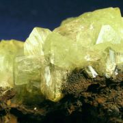 Cuprian Adamite (Fluor)