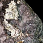 Joséite-B with Native Gold in Bismuth