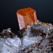 Wulfenite 