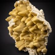 Smithsonite replacing Calcite