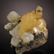 Prehnite, Stellerite & Epidote