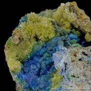 Plumbogummite with Pyromorphite (fl)