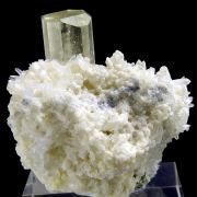 Fluorapatite, pyrite, quartz