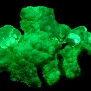 Opal var. hyalite CRAZY FLUORESCENCE
