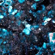 Veszelyite on Hemimorphite