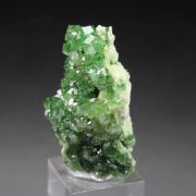 gem GARNET var. GROSSULAR with GREEN CHROMIAN PHANTOMS