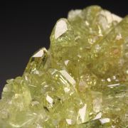 gem VESUVIANITE