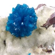 Cavansite, heulandite