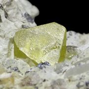 Sphalerite, quartz, talc, lollingite