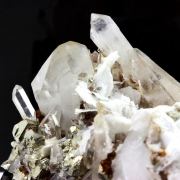 Quartz, Pyrite, Baryte, Siderite.