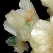 Stilbite, fluorapophyllite, heulandite