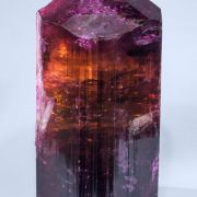 Fluor-liddicoatite