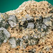 Demantoid 