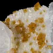 Scheelite, Dolomite, Quartz