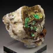 ANNABERGITE, CALCITE