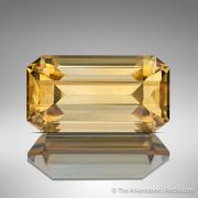 Scheelite (21.44 ct)