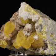 Sulphur on Aragonite