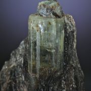Beryl var. Emerald in Schist