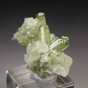 gem VESUVIANITE
