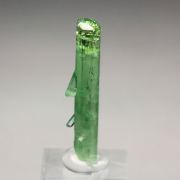 VESUVIANITE var. CHROMIAN