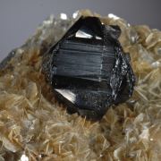 Cassiterite on Muscovite