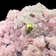 Rhodochrosite, quartz, chalcopyrite BULGARIA
