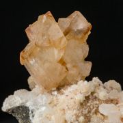 Calcite on Chabazite