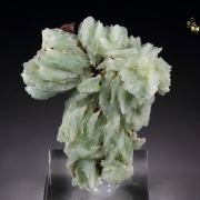 PHOSPHOPHYLLITE twinned