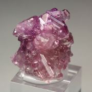 gem VESUVIANITE var. MANGANOAN
