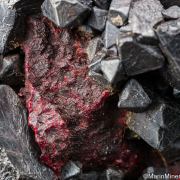 Franklinite with Zincite
