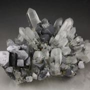 skeletal GALENA, QUARTZ