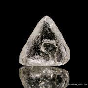 Diamond (macle twinned)