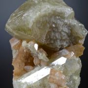 Datolite (color change) and Heulandite