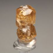 gem GARNET var. GROSSULAR, DIOPSIDE