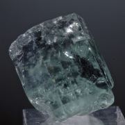 Beryl var. Emerald 