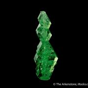 Grossular var. Tsavorite Garnet (faden)